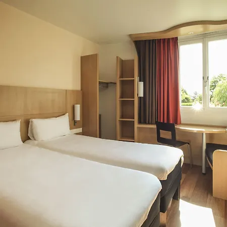 Ibis Centre Gare 3*