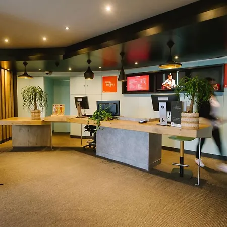 Готель Ibis Centre Gare Авіньйон