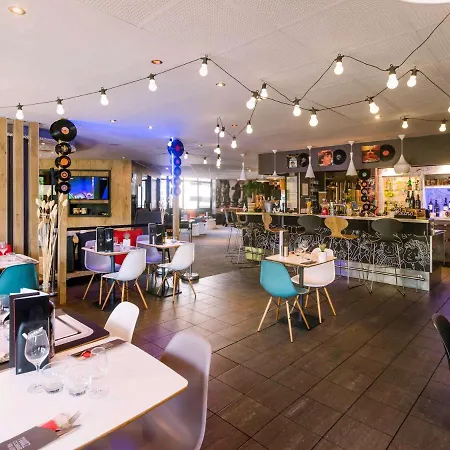 酒店 阿维尼翁中心加雷宜必思酒店