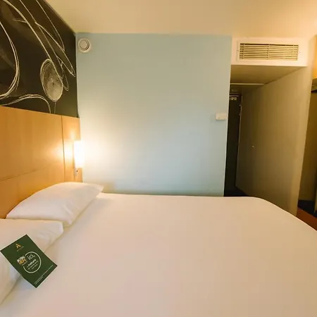 Ibis Centre Gare 3*
