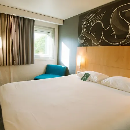 Ibis Centre Gare 3* Авіньйон