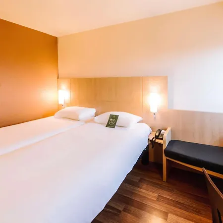 Готель Ibis Centre Gare Авіньйон