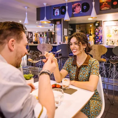 Ibis Centre Gare Готель Авіньйон